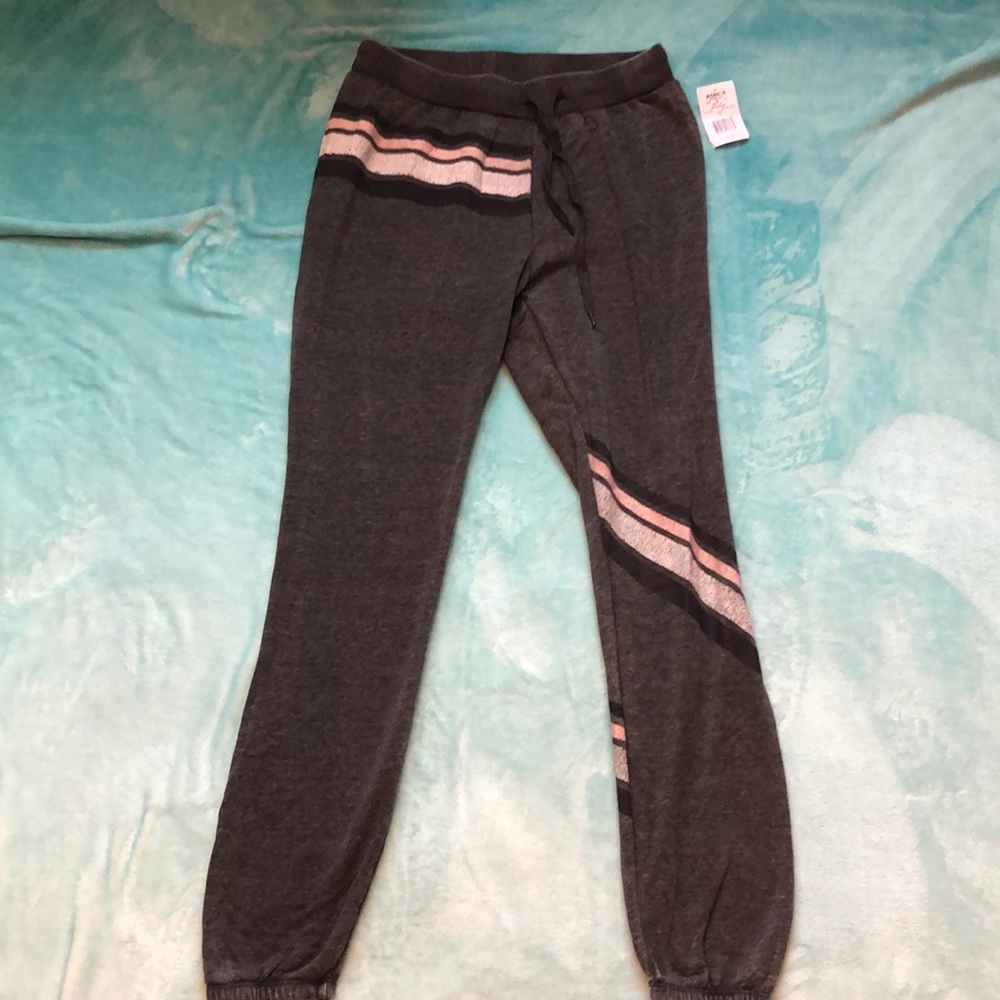 Brand New M Black/Gray Joggers